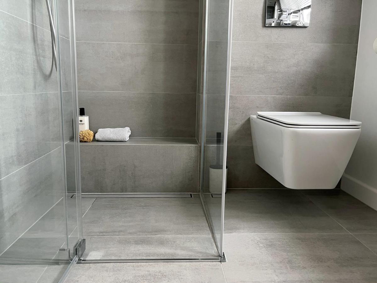 Apartamenty Modern غدينيا المظهر الخارجي الصورة